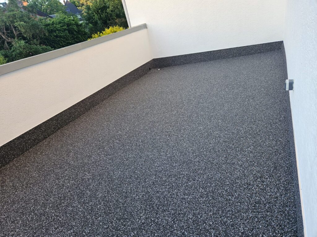 Dachterrasse und Außenfläche nach der Oberflächenausführung