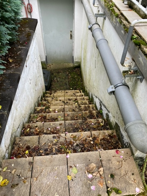 Kellertreppe Außentreppe vorher